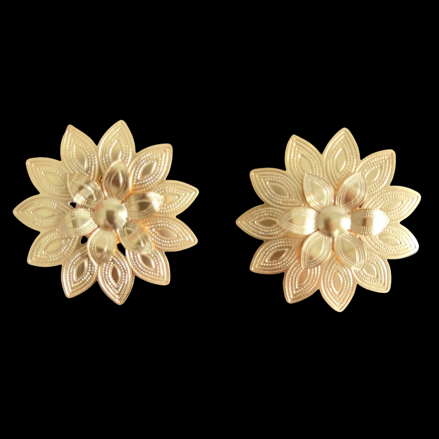 E. 24k gold plated bronze flower earrings