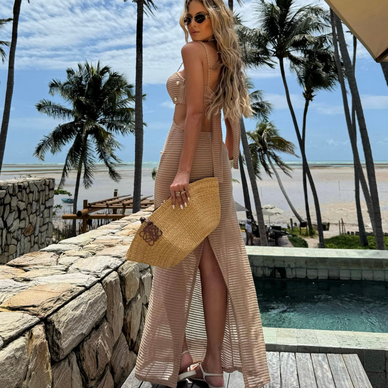 01. Maxi dress made of brown thread and pearls, resort, vacation, tulum style