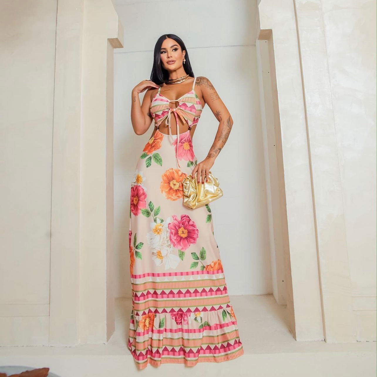 01. Maxi dress, Long dress, with straps, neckline and open back. pink color with flower print. special day, any day, summer