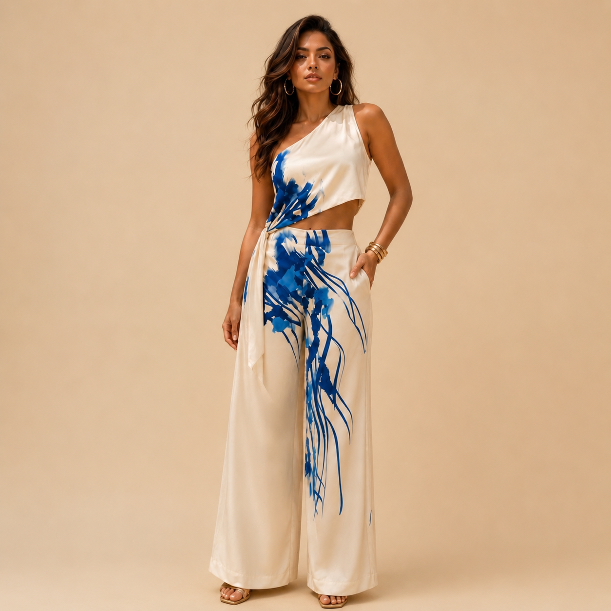 Set two pieces, artistic blue paintbrush stroke print over an ivory base.