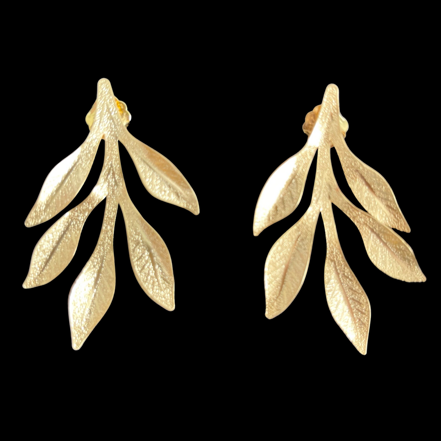 E. 24k gold plated small leaf earrings