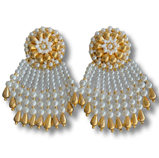 03. White and gold earrings